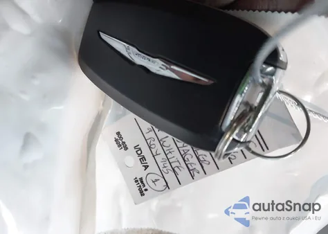 2024 Chrysler Voyager Lx z USA, uszkodzony, nr VIN 2C4RC1CGXRR106651